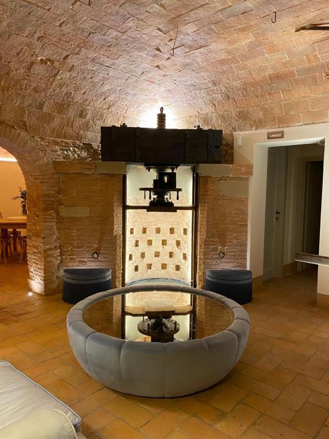Relais Maria Cristina Bed & Breakfast Chianni Dış mekan fotoğraf